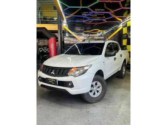MITSUBISHI L200 TRITON 2.4 16V TURBO DIESEL SPORT GL CD 4P 4X4 MANUAL